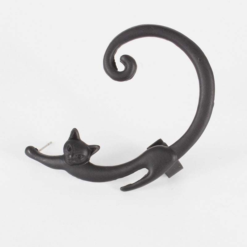 Boucle d'oreille punk chat