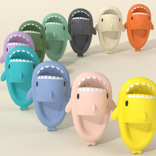 Adult's Slippers Indoor Outdoor Funny Shark Cartoon - Les Petits Explorateur 