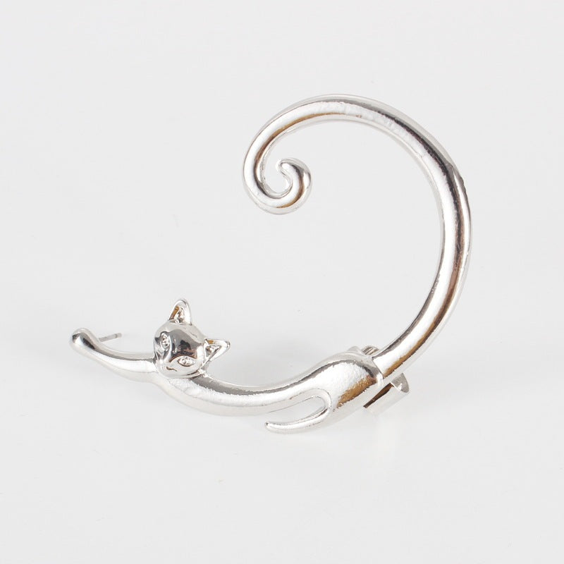 Boucle d'oreille punk chat