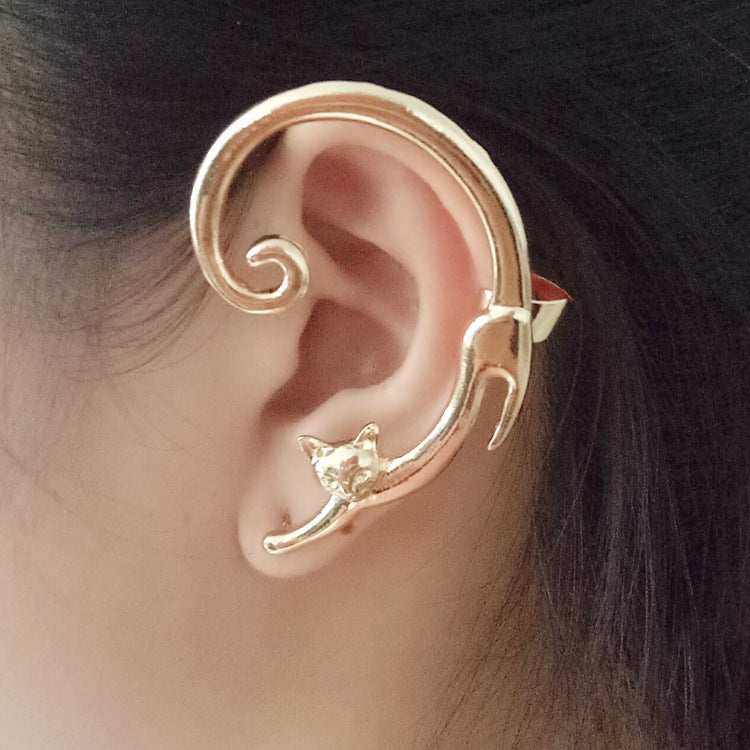 Boucle d'oreille punk chat