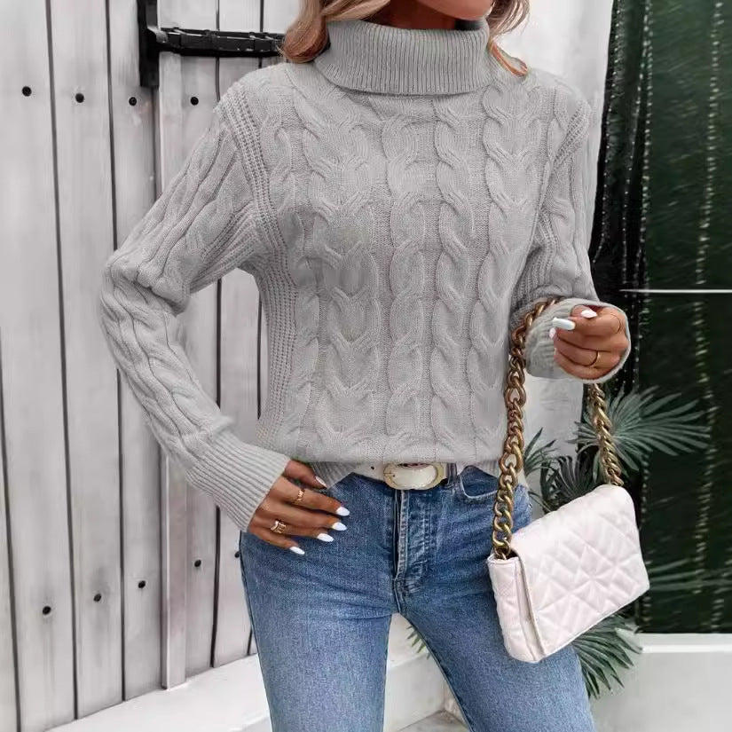 Women's Cable-knit Turtleneck Sweater - Les Petits Explorateur 